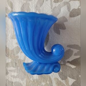 VTG Akro agate cornucopia EUC